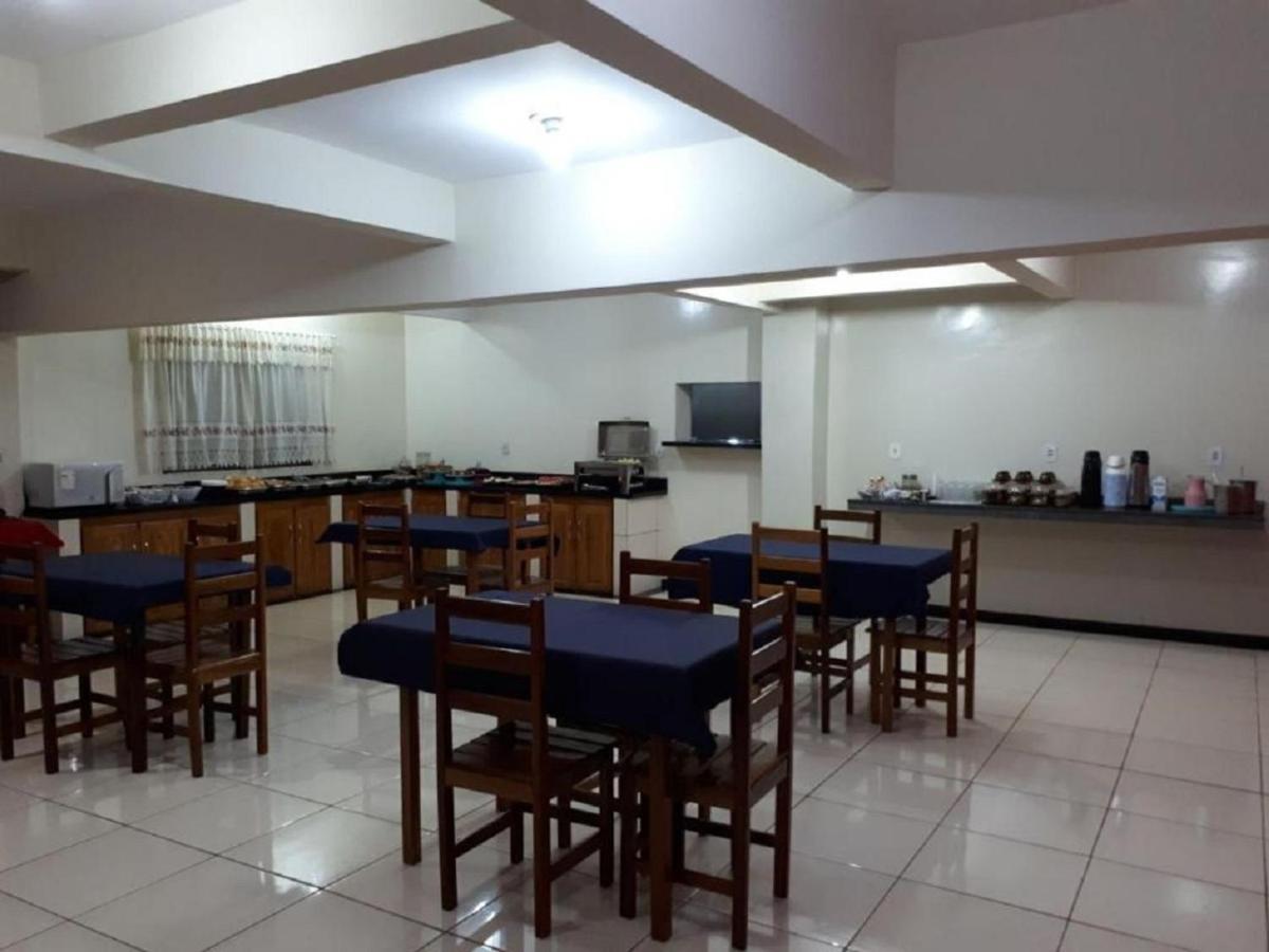 Piramide Palace Hotel Nobres Bagian luar foto